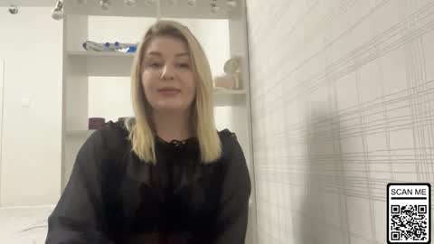 blondie_xoxoxo online show from 01/16/26, 04:33
