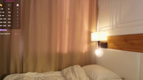 blondoll online show from 04/25/26, 01:19