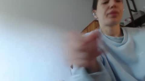 Snapshot of blondyelena chatting on 06/07/26, 05:44 blondyelena online show from 06/07/26, 05:44