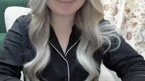 Snapshot of blondymargaret chatting on 02/23/25, 04:24 blondymargaret online show from 02/23/25, 04:24