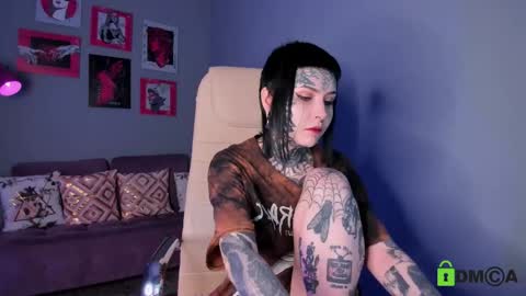 Snapshot of blood__mary chatting on 05/03/26, 12:11 Mary online show from 05/03/26, 12:11