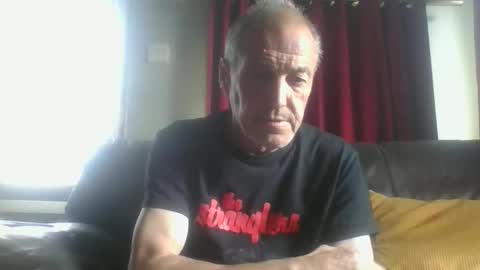 bloody52 online show from 05/18/26, 08:53