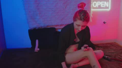 Bloom online show from 02/06/26, 03:26