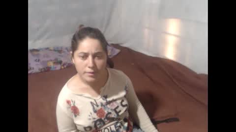 Snapshot of bloondeekinky chatting on 02/04/26, 06:47 violeta online show from 02/04/26, 06:47