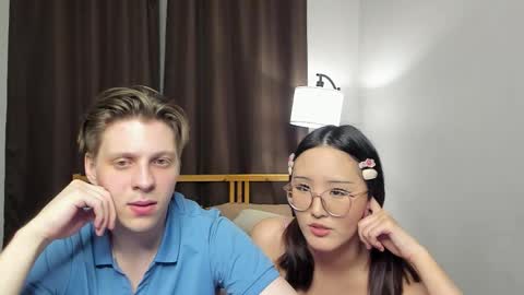 Sasha and Maria online show from 03/22/26, 07:39