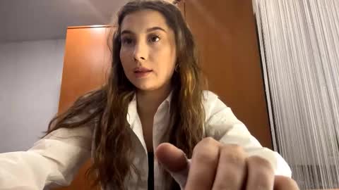 Snapshot of blossomroady chatting on 02/12/26, 10:10 Alice online show from 02/12/26, 10:10