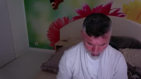 Nico online show from 10/18/25, 11:44