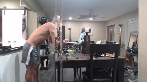 Wyatt online show from 09/16/25, 04:41