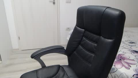 Juliet online show from 01/13/26, 05:18