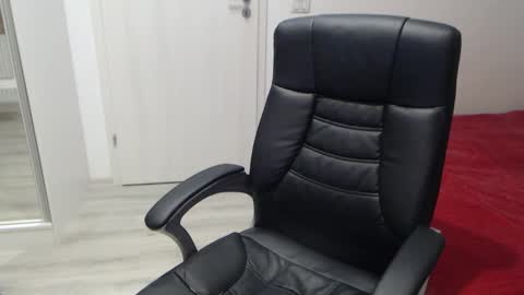 Juliet online show from 03/18/26, 05:27