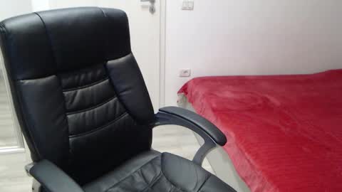 Juliet online show from 03/20/26, 05:07