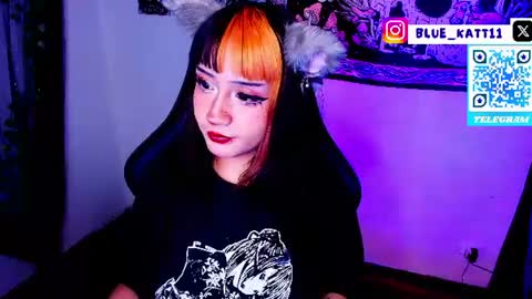 Snapshot of blue_katt chatting on 06/16/26, 05:54 blue katt online show from 06/16/26, 05:54