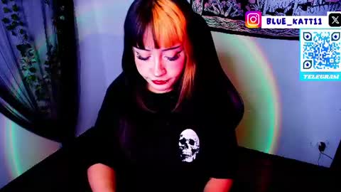 Snapshot of blue_katt chatting on 07/01/26, 02:57 blue katt online show from 07/01/26, 02:57