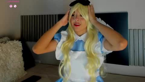 blue_sixx online show from 10/18/25, 10:21