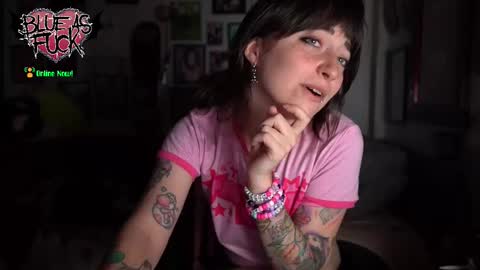 Blue online show from 11/11/25, 01:16