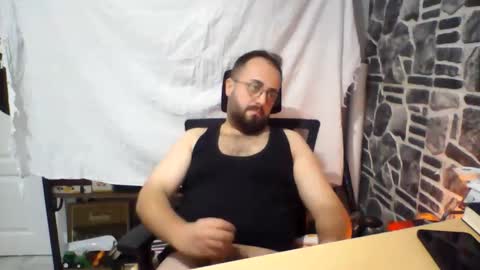 blueb7900 online show from 11/13/25, 09:36