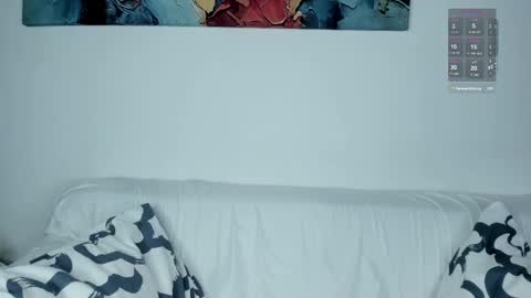 Snapshot of blueberry_____ chatting on 02/15/26, 07:51 Sophie online show from 02/15/26, 07:51