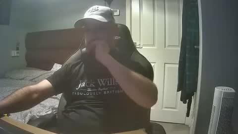 bluebirdflame1 online show from 04/02/26, 08:28