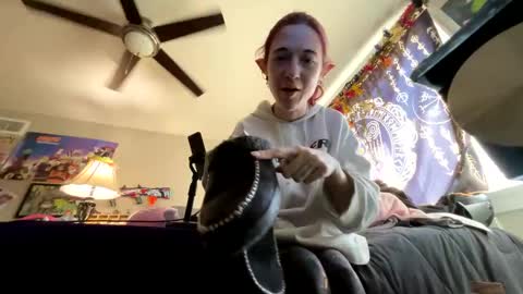 bluebloodednorsewitch online show from 02/23/25, 08:00