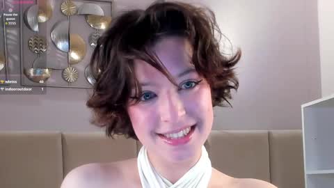 Snapshot of bluebreeze8 chatting on 06/06/26, 03:11 Charlotte dont forget to thumbs up me online show from 06/06/26, 03:11