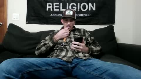 Snapshot of bluecollarfck chatting on 02/12/26, 09:04 Dominick Wyte online show from 02/12/26, 09:04