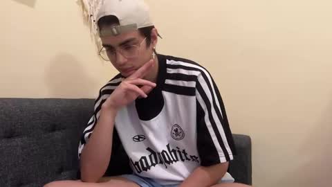 Daan online show from 02/16/25, 02:53