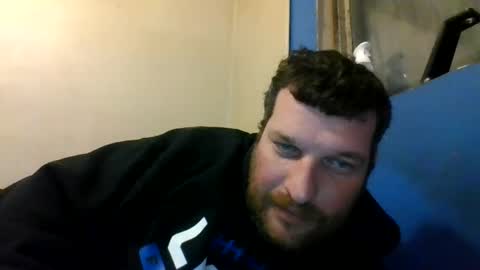 Snapshot of bluedemoneyes1986 chatting on 02/12/25, 02:03 bluedemoneyes1986 online show from 02/12/25, 02:03