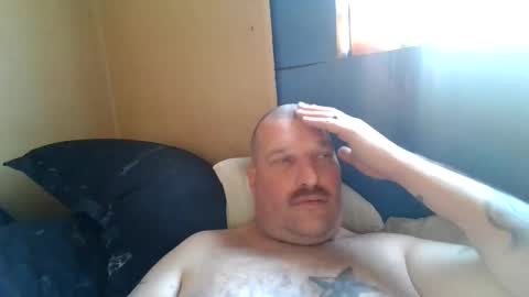 Snapshot of bluedemoneyes1986 chatting on 03/10/25, 08:23 bluedemoneyes1986 online show from 03/10/25, 08:23