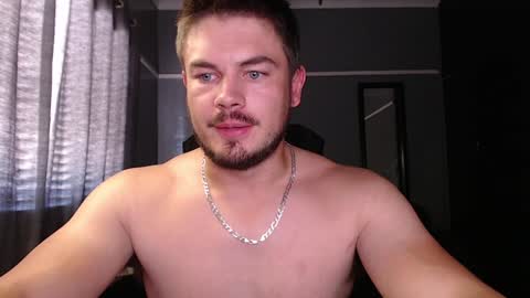 blueeyeboy0 online show from 12/26/24, 12:27