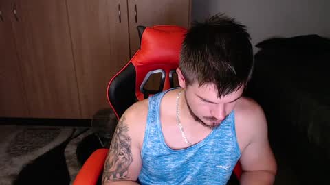 blueeyeboy0 online show from 02/06/25, 07:40