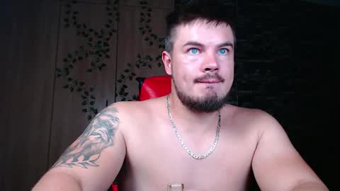 blueeyeboy0 online show from 12/15/25, 08:13