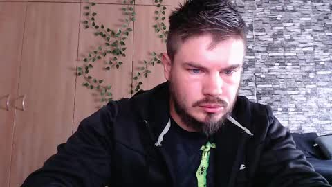 blueeyeboy0 online show from 06/01/26, 08:05