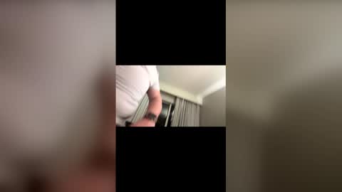 Snapshot of blueeyecowbow chatting on 02/24/26, 03:37 blueeyecowbow online show from 02/24/26, 03:37