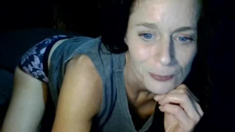 Snapshot of blueeyedlie chatting on 03/08/26, 05:22 Blueeyedlie online show from 03/08/26, 05:22