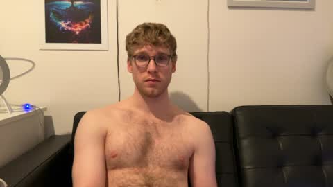 Snapshot of blueeyedtallguy chatting on 12/09/24, 08:11 blueeyedtallguy online show from 12/09/24, 08:11