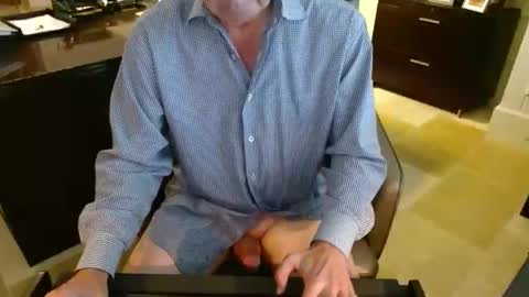 blueisles online show from 11/30/25, 05:39