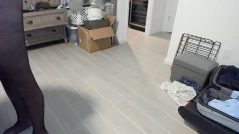 bluekenyi52 online show from 10/08/25, 10:07