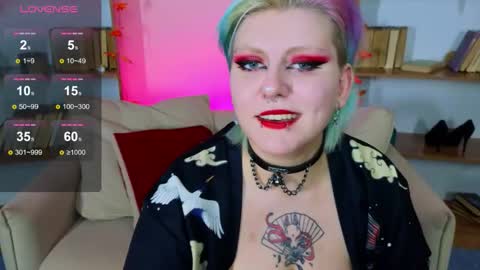 Hi my name is Lunaray online show from 10/13/25, 09:31