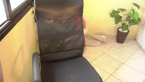 FLORAA online show from 01/18/25, 03:05