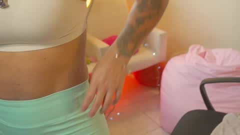 FLORAA online show from 09/22/25, 12:07