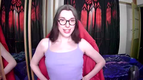 Snapshot of bluerose98 chatting on 12/11/24, 05:37 Bluerose online show from 12/11/24, 05:37