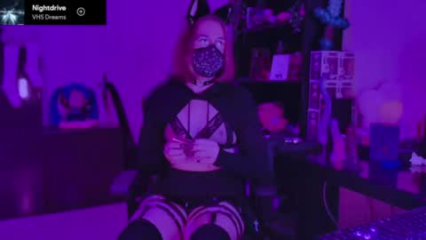 Snapshot of bluespanking chatting on 03/02/26, 01:30 Blue online show from 03/02/26, 01:30