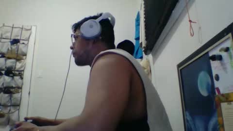 bluevegeta143 online show from 02/26/26, 09:52