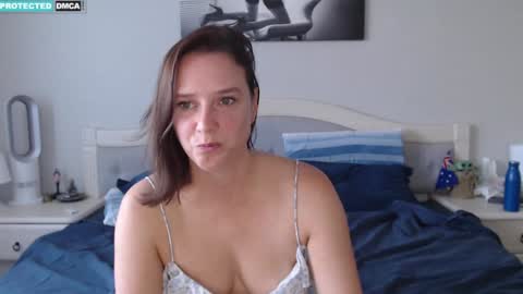 Stacey online show from 02/04/26, 01:33