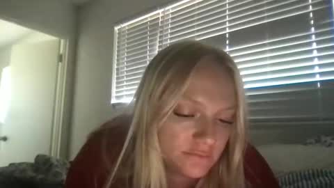 blueyebabyxoxo online show from 04/17/26, 11:19