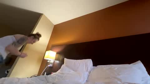 blueyes151893 online show from 02/07/26, 11:30