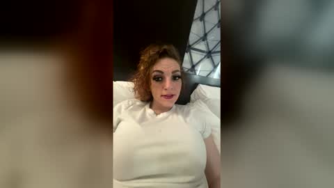 blueyes151893 online show from 03/17/26, 08:01