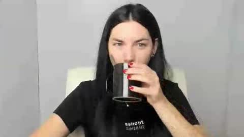 Kelly online show from 09/12/25, 04:56