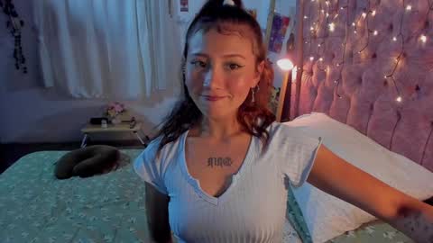 Snapshot of blumasweet chatting on 12/31/24, 03:34 Bluma Sweet online show from 12/31/24, 03:34