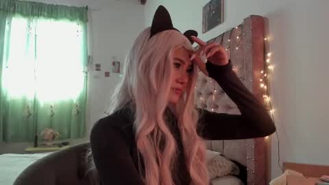 Snapshot of blumasweet chatting on 02/14/25, 06:08 Bluma Sweet online show from 02/14/25, 06:08